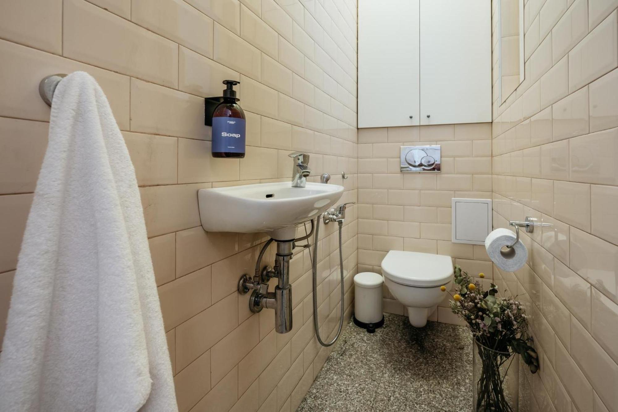 Days - 1bdr - Fireplace - Ac * Praga