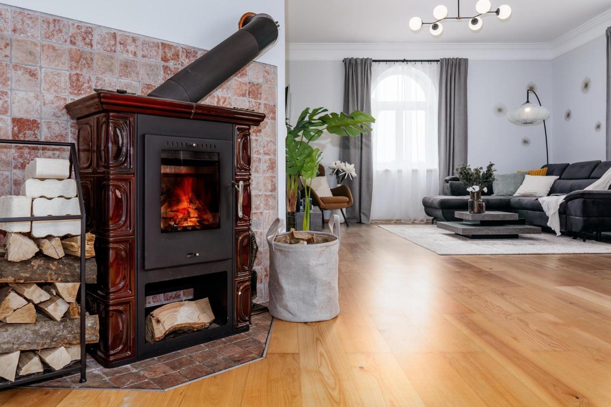 Days - 1bdr - Fireplace - Ac Apartament *